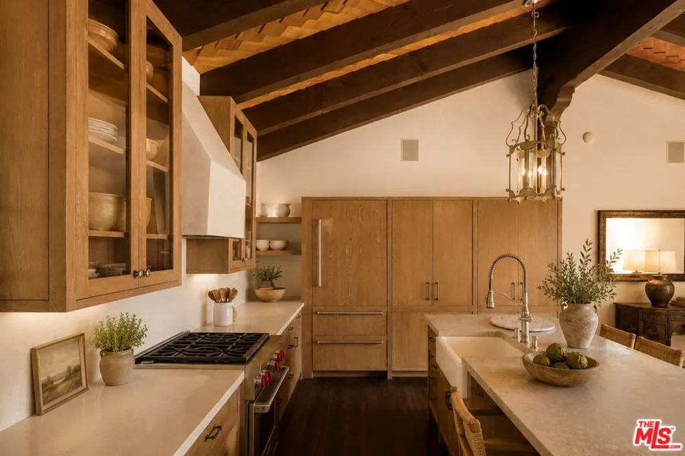 17638 Revello Drive Los Angeles, CA 90272