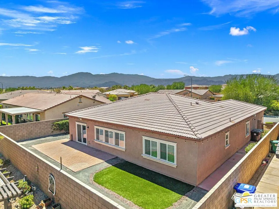 42696 Saragoza Court Indio, CA 92203