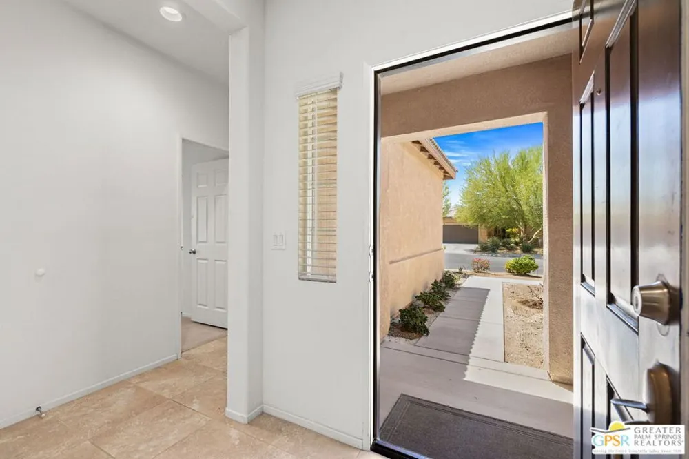 42696 Saragoza Court Indio, CA 92203