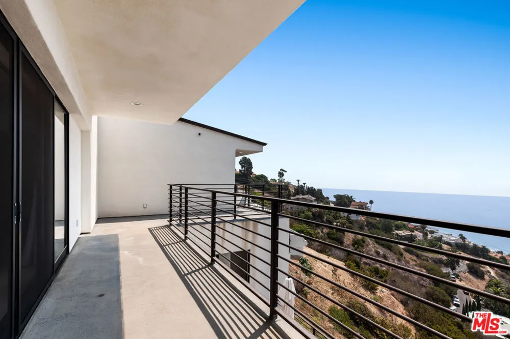 3359 Rambla Pacifico Malibu, CA 90265