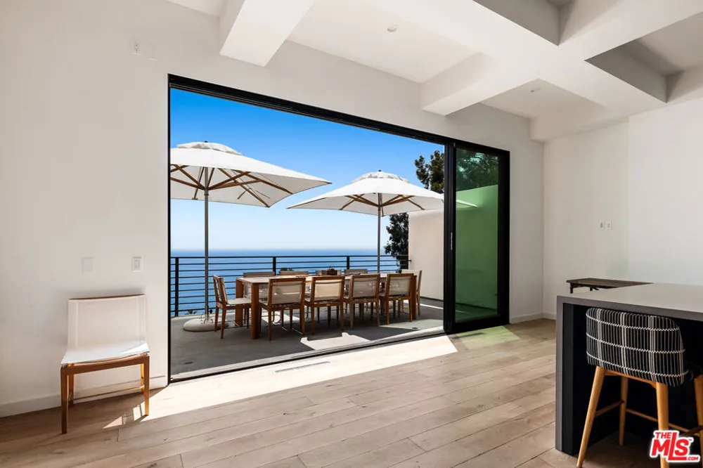 3359 Rambla Pacifico Malibu, CA 90265