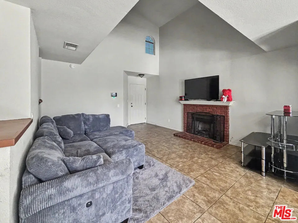 13632 Red Mahogany Drive Moreno Valley, CA 92553