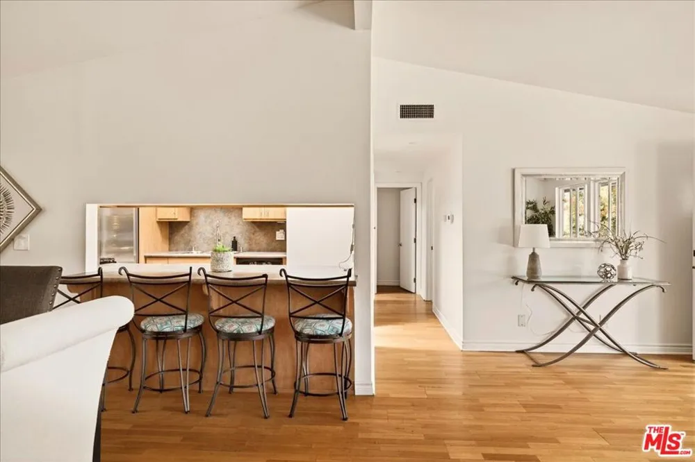 17248 Warrington Drive Granada Hills, CA 91344