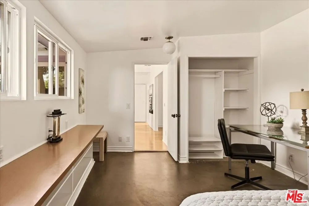 17248 Warrington Drive Granada Hills, CA 91344