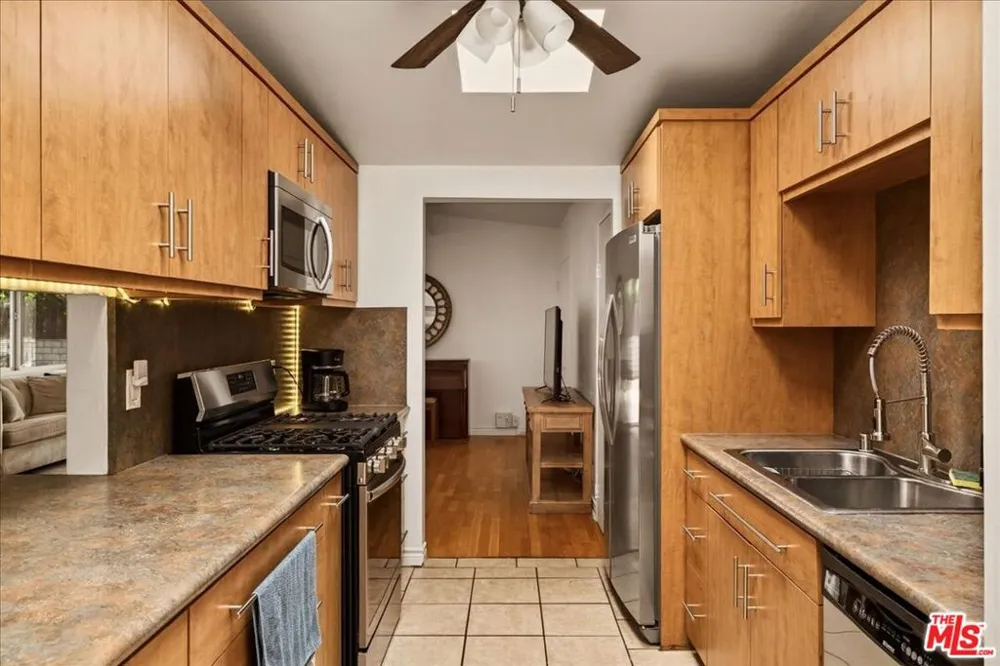 17248 Warrington Drive Granada Hills, CA 91344
