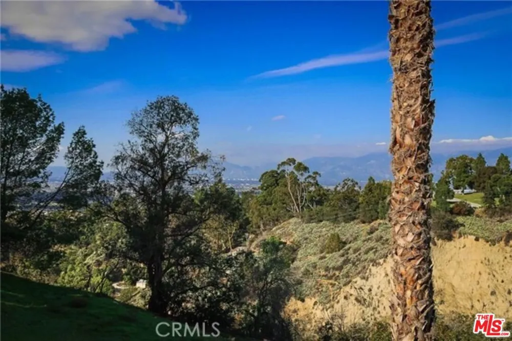 11615 Grande Vista Drive Whittier, CA 90601