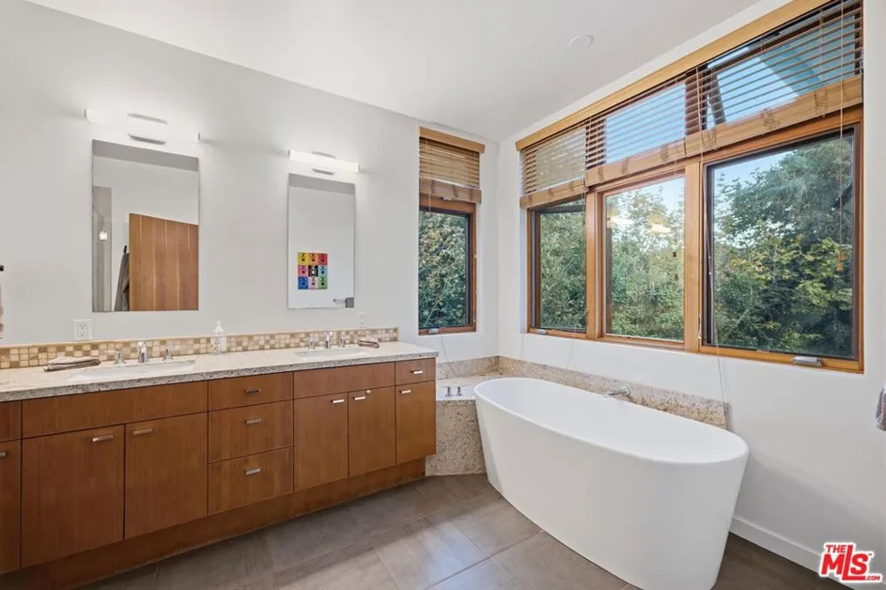 2937 Padaro Lane Carpinteria, CA 93013