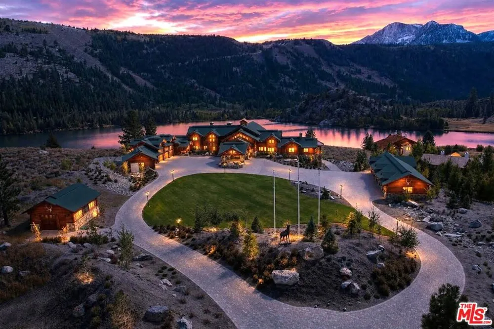 333 Leonard Ave Mammoth Lakes, CA 93529