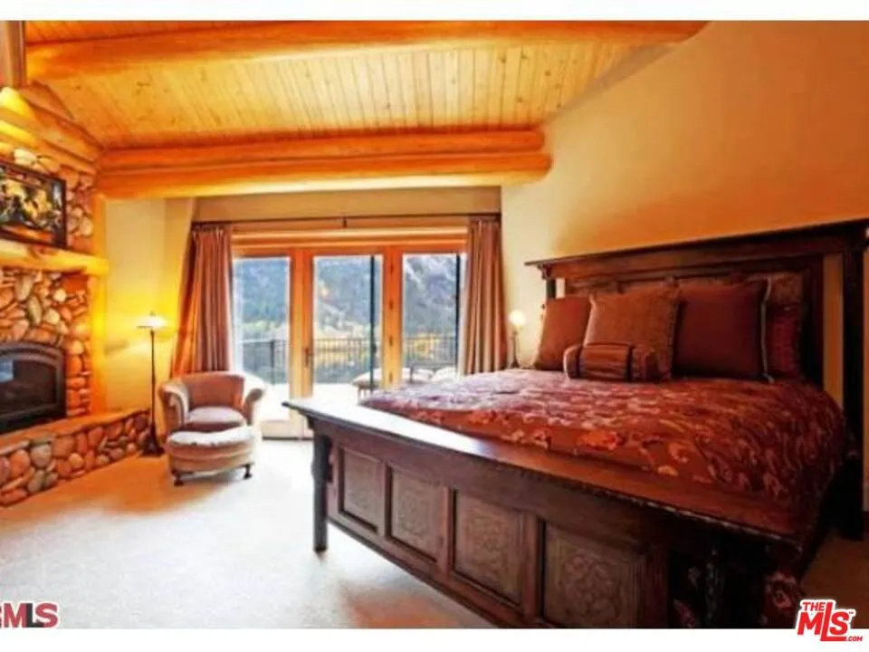333 Leonard Ave Mammoth Lakes, CA 93529