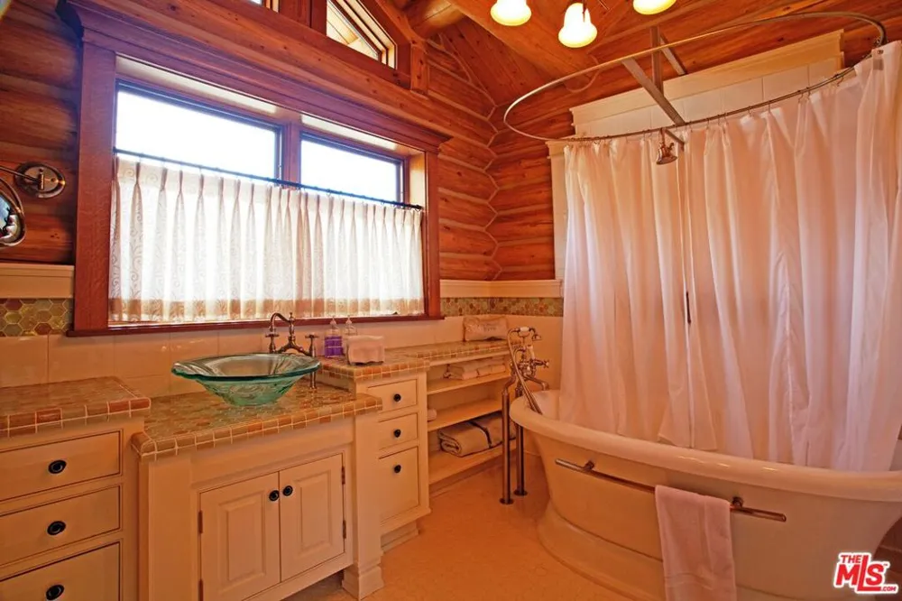 333 Leonard Ave Mammoth Lakes, CA 93529