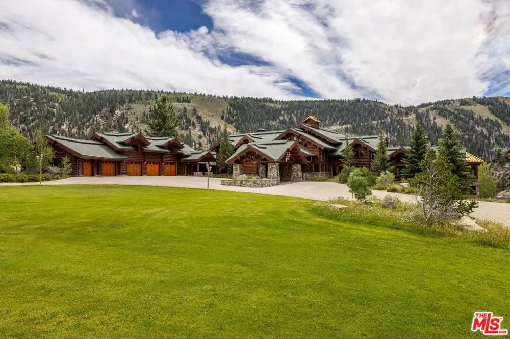 333 Leonard Ave Mammoth Lakes, CA 93529