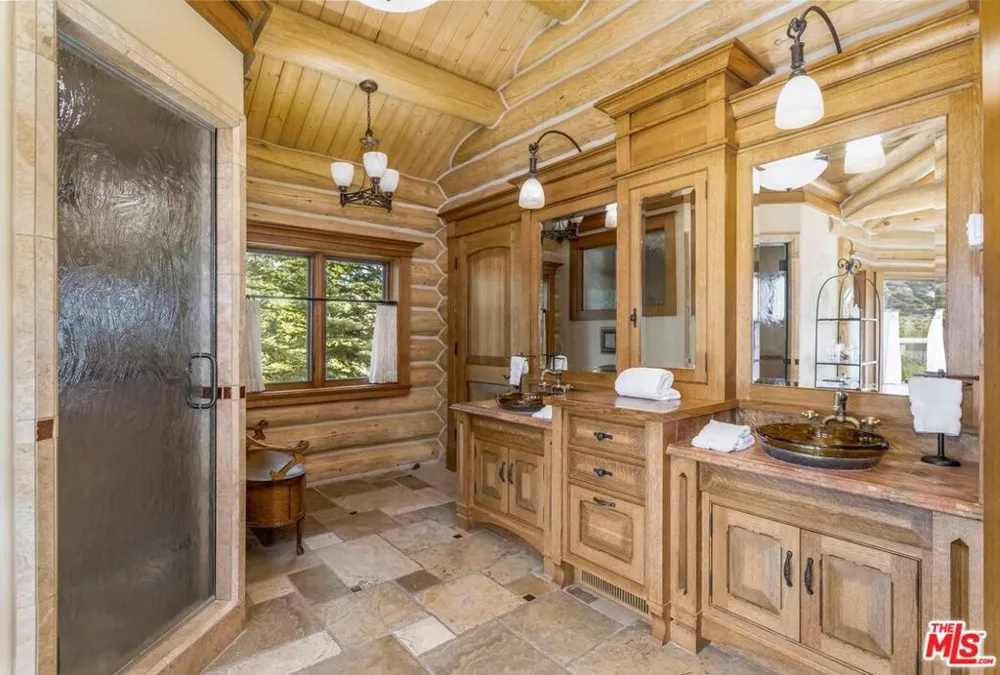 333 Leonard Ave Mammoth Lakes, CA 93529