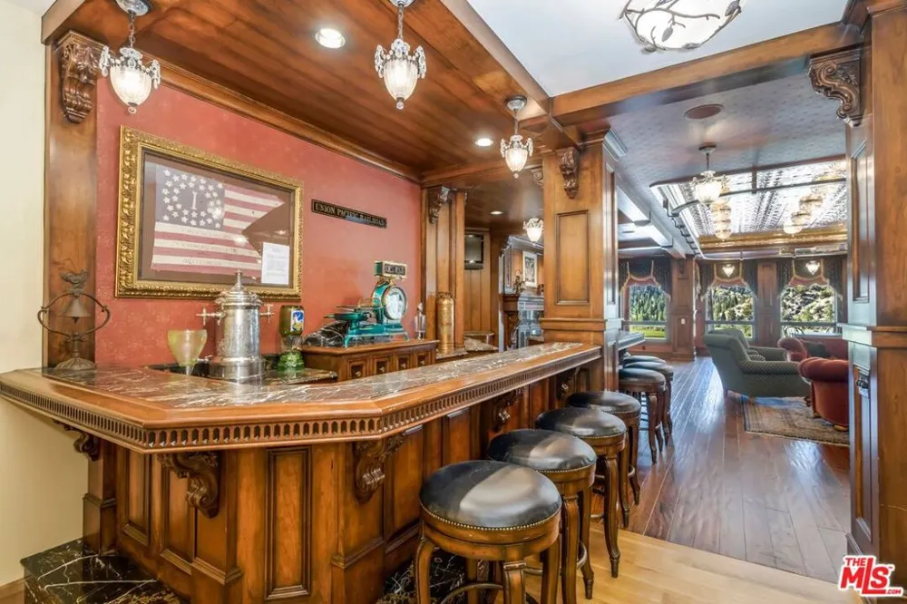 333 Leonard Ave Mammoth Lakes, CA 93529