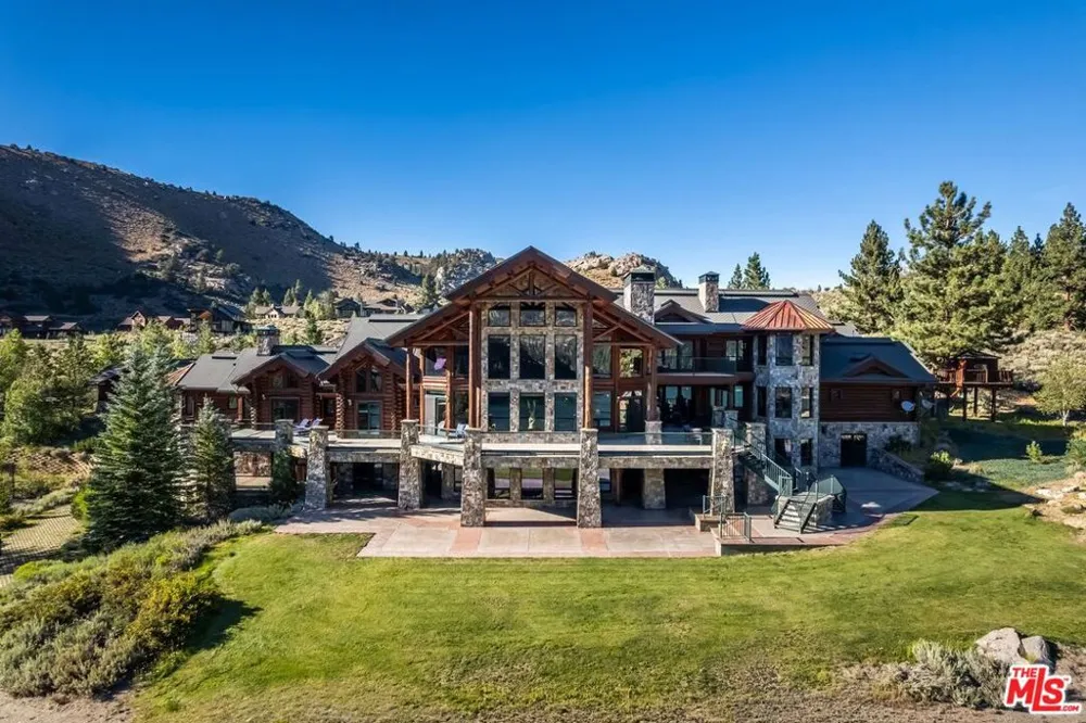 333 Leonard Ave Mammoth Lakes, CA 93529