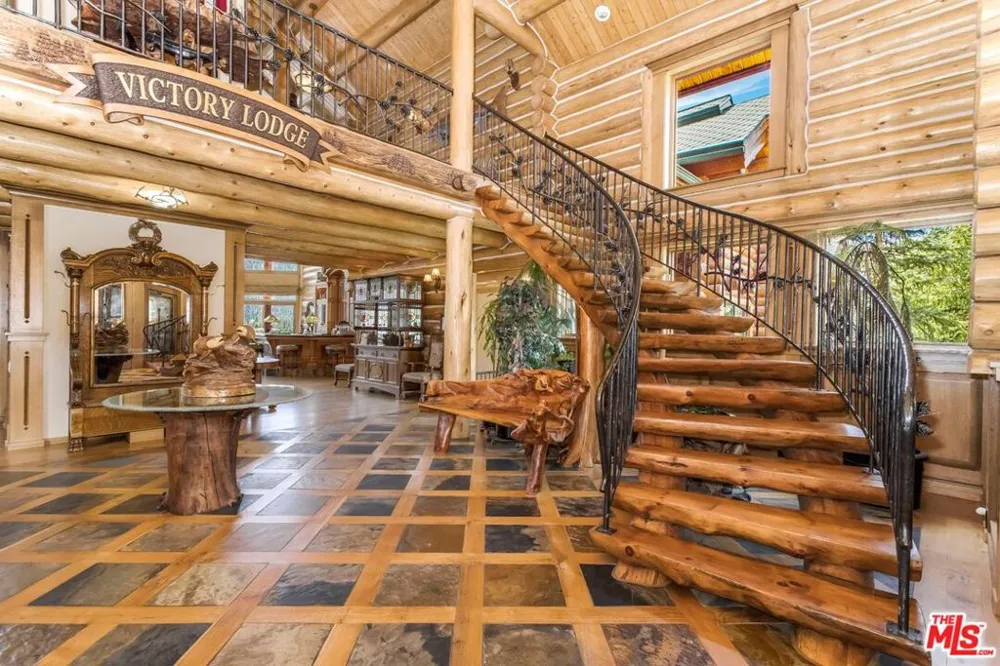 333 Leonard Ave Mammoth Lakes, CA 93529
