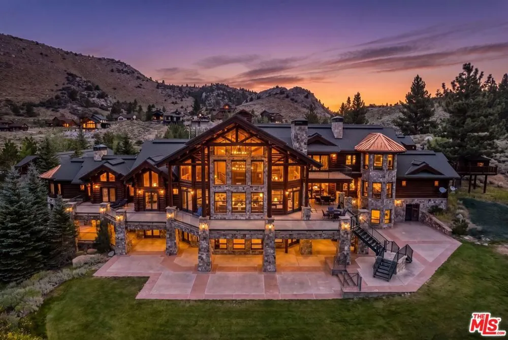 333 Leonard Ave Mammoth Lakes, CA 93529