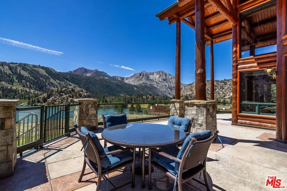 333 Leonard Ave Mammoth Lakes, CA 93529