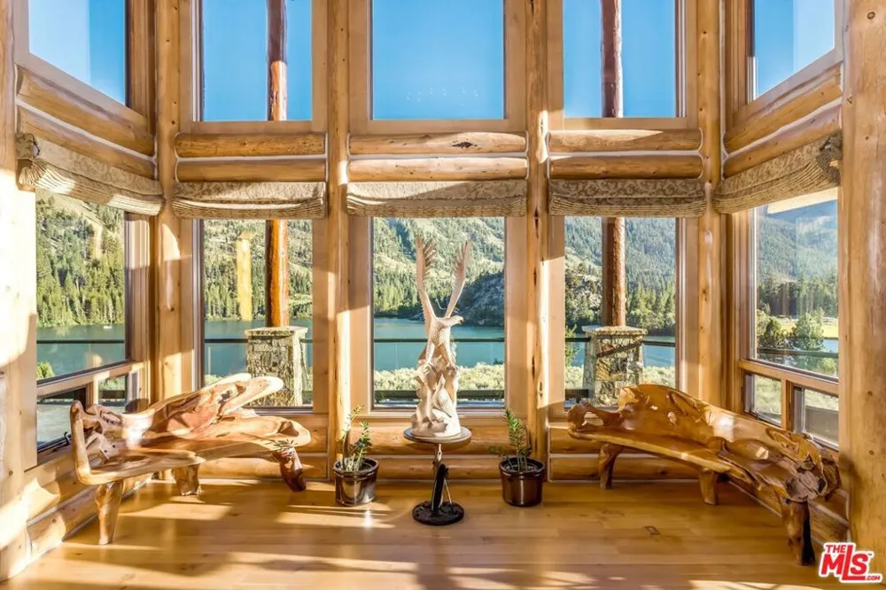 333 Leonard Ave Mammoth Lakes, CA 93529