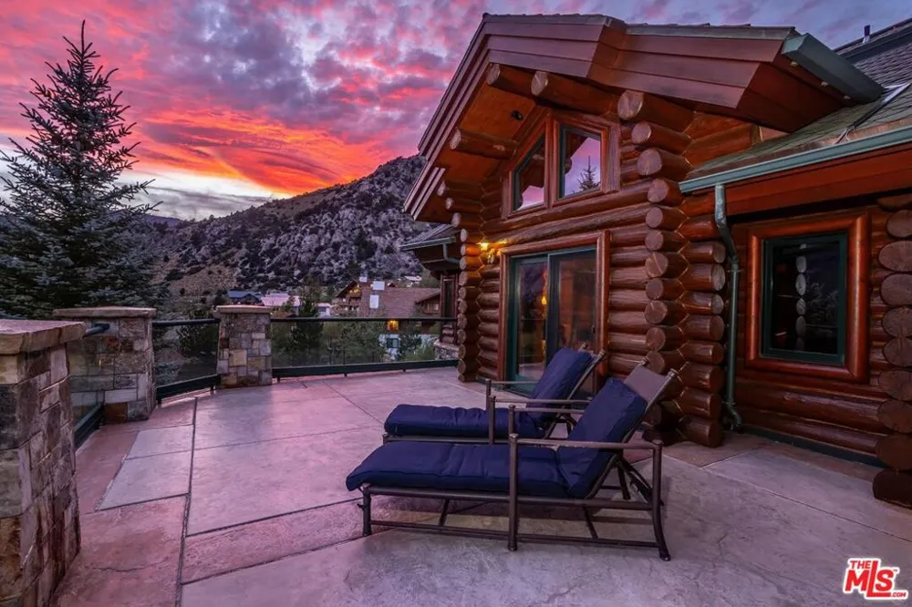 333 Leonard Ave Mammoth Lakes, CA 93529