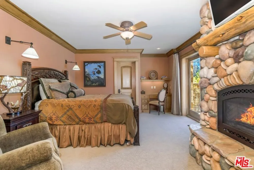 333 Leonard Ave Mammoth Lakes, CA 93529