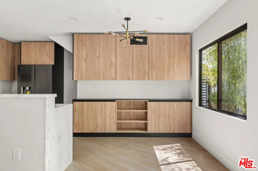1450 S Crescent Heights Boulevard Los Angeles, CA 90035