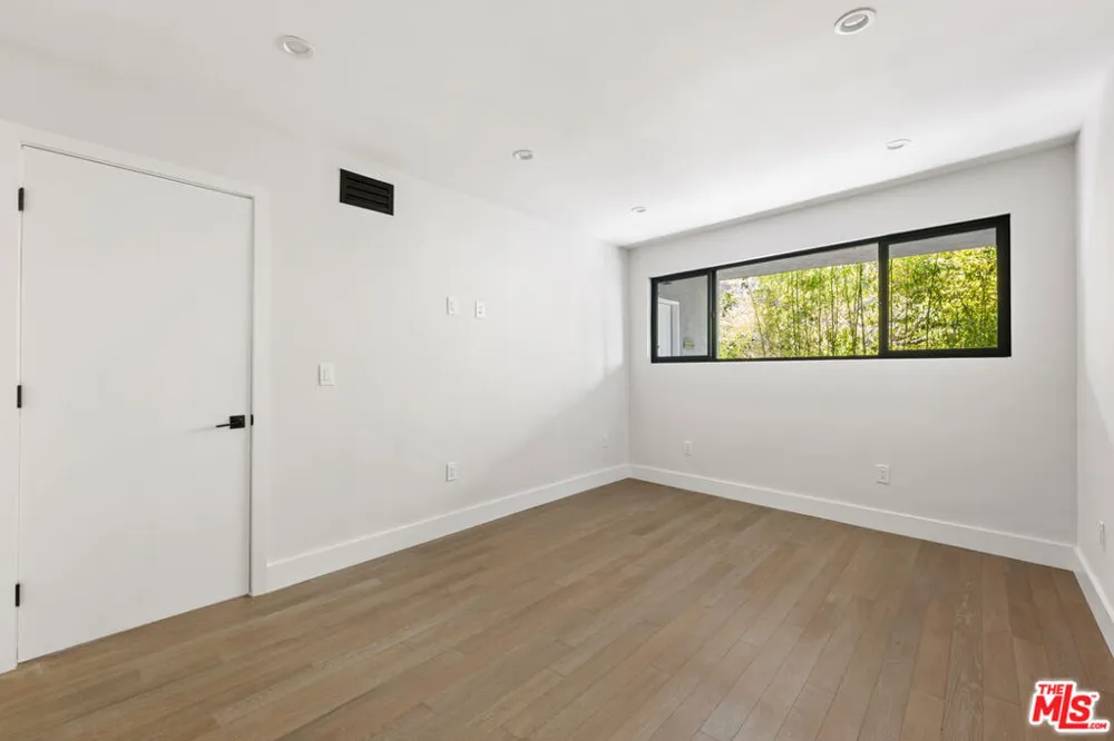 1450 S Crescent Heights Boulevard Los Angeles, CA 90035