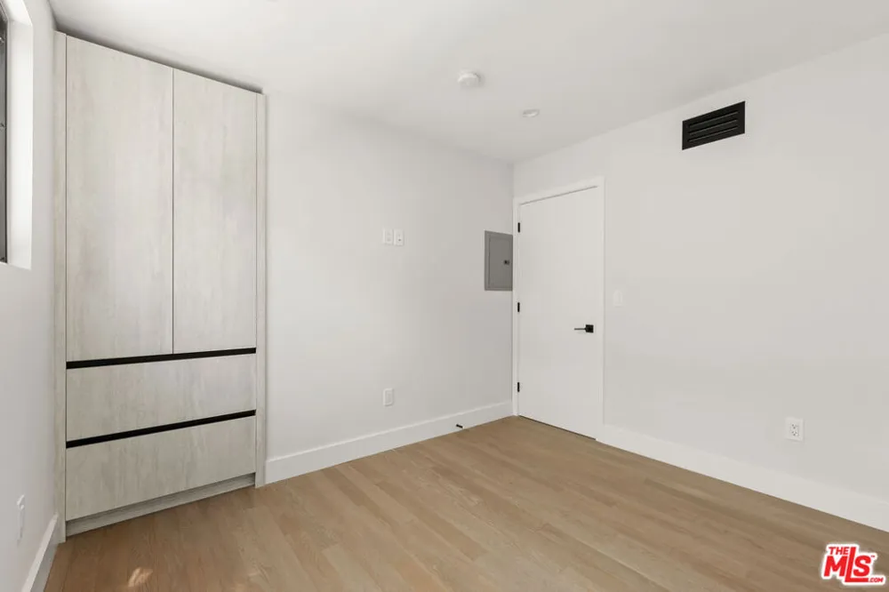 1450 S Crescent Heights Boulevard Los Angeles, CA 90035