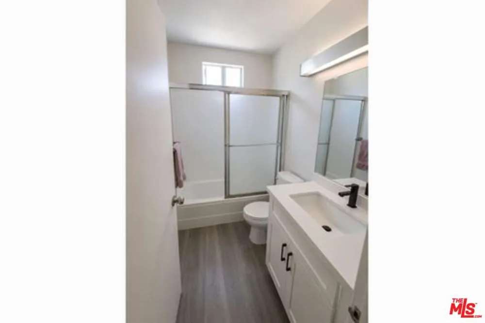 512 Veteran Avenue #316 Los Angeles, CA 90024