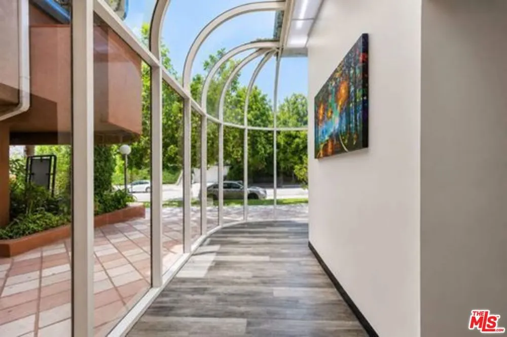 512 Veteran Avenue #316 Los Angeles, CA 90024