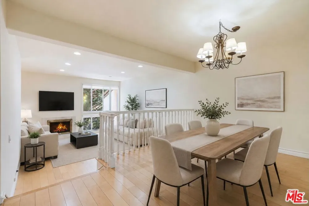 17241 Palisades Circle Pacific Palisades, CA 90272