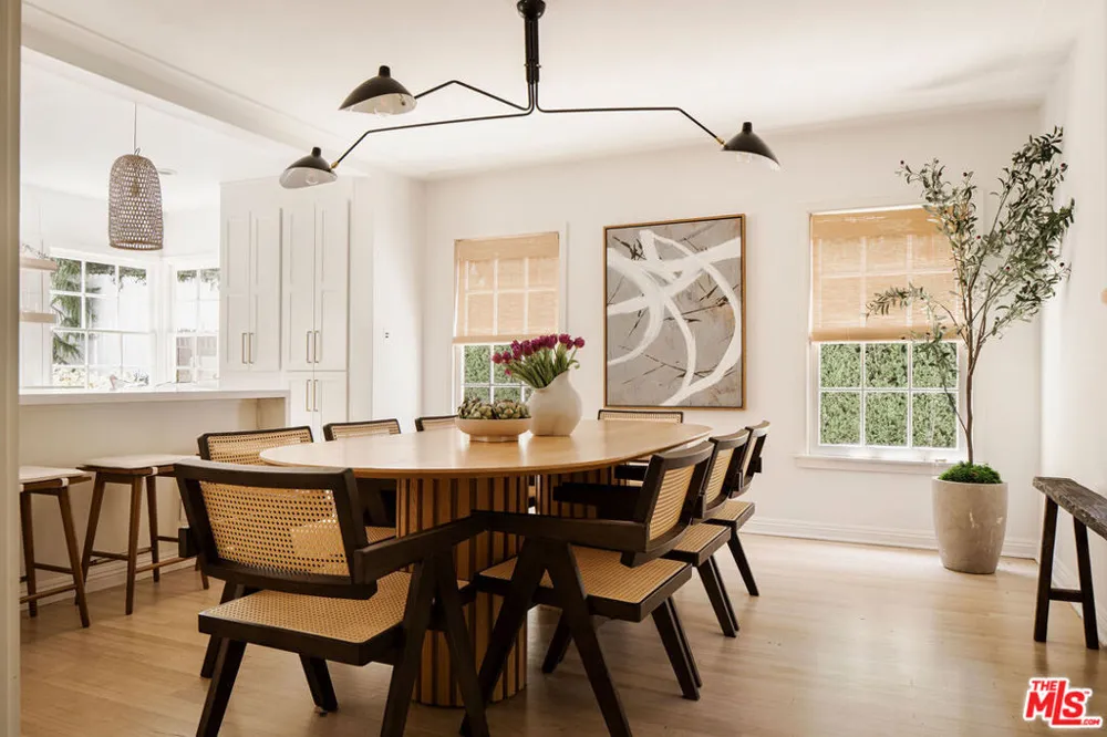 2518 Canyon Drive Los Angeles, CA 90068
