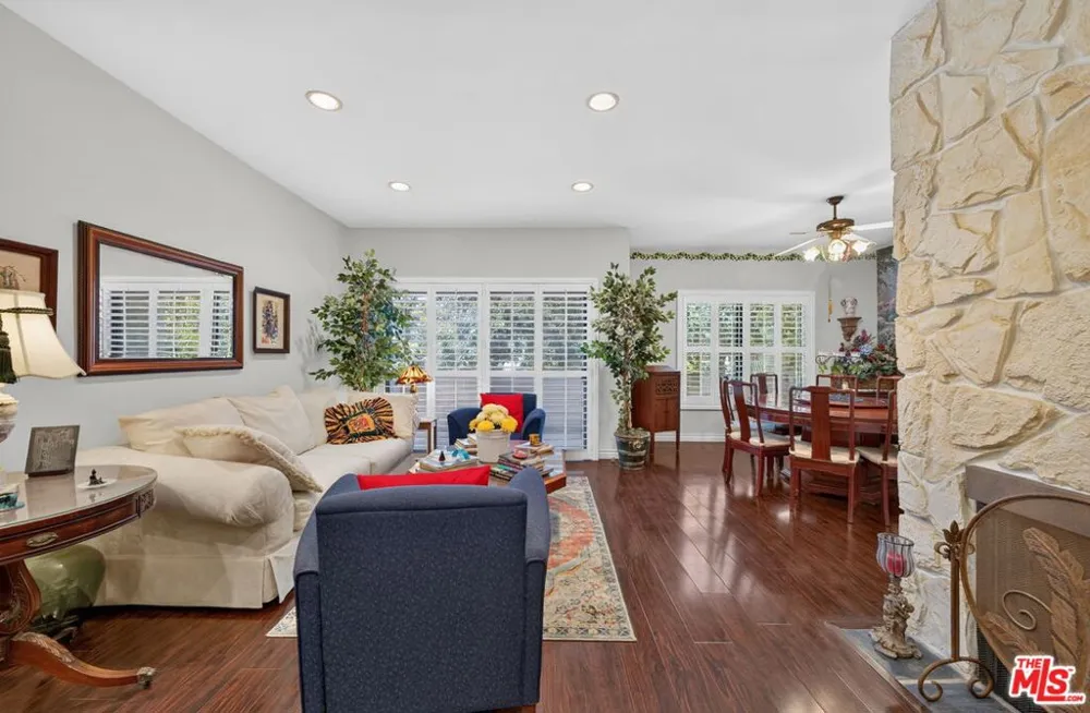 1944 Glendon Avenue #110 Los Angeles, CA 90025