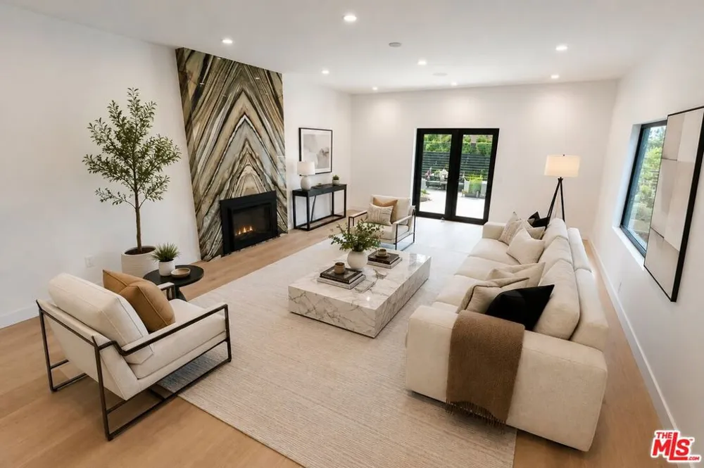 12518 W Sunset Boulevard Los Angeles, CA 90049