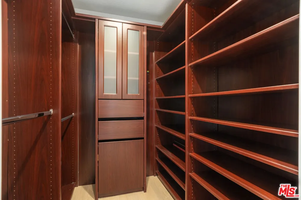 200 Swall Drive #PH9 Beverly Hills, CA 90211