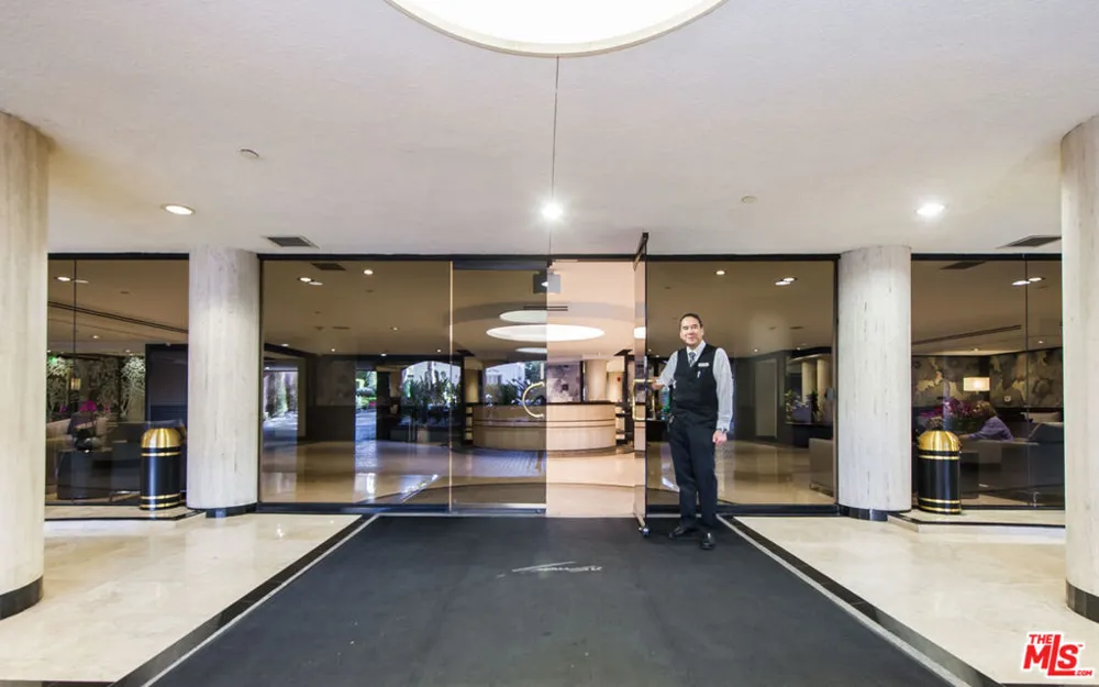 200 Swall Drive #PH9 Beverly Hills, CA 90211