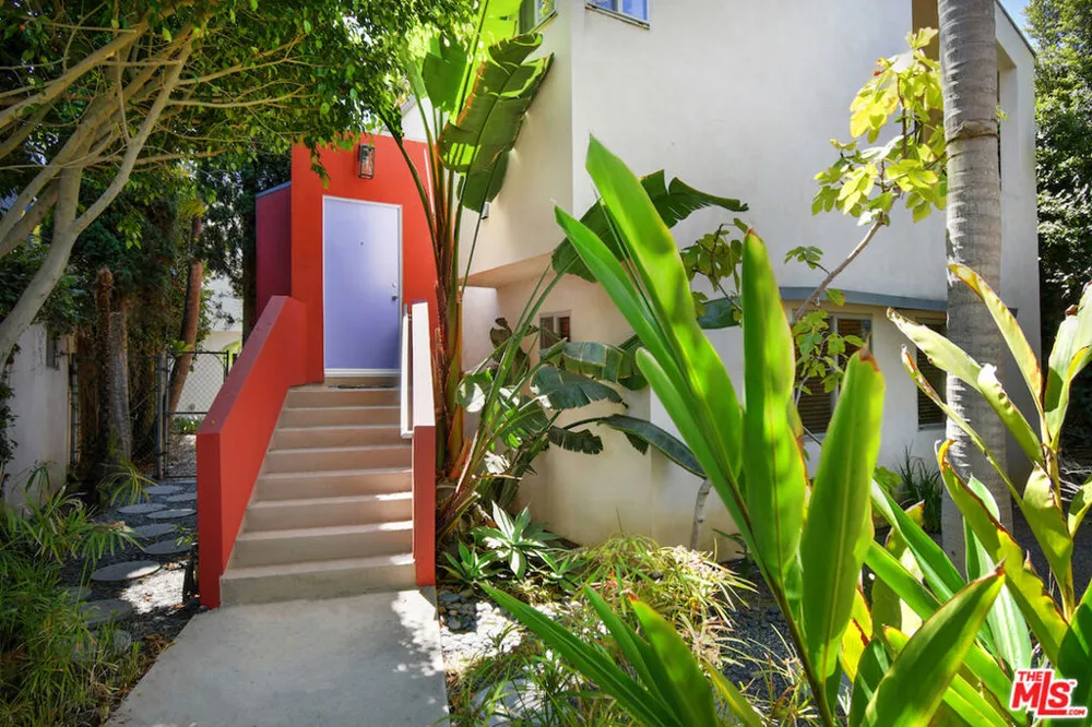 656 Angelus Place Los Angeles, CA 90291