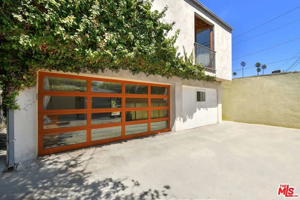 656 Angelus Place Los Angeles, CA 90291
