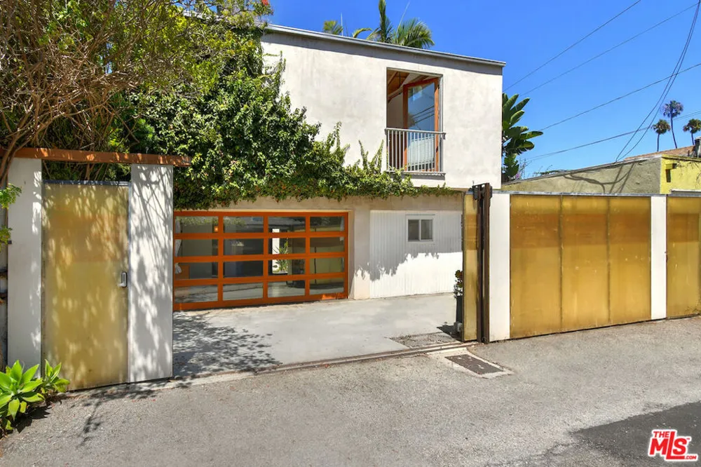 656 Angelus Place Los Angeles, CA 90291