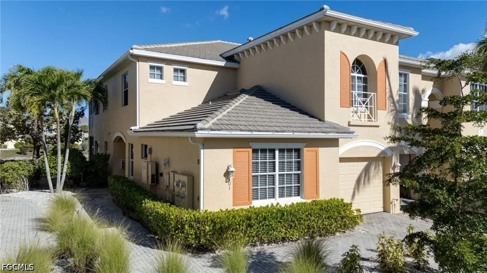 Dolce Vista Road #101 Fort Myers, FL 33908