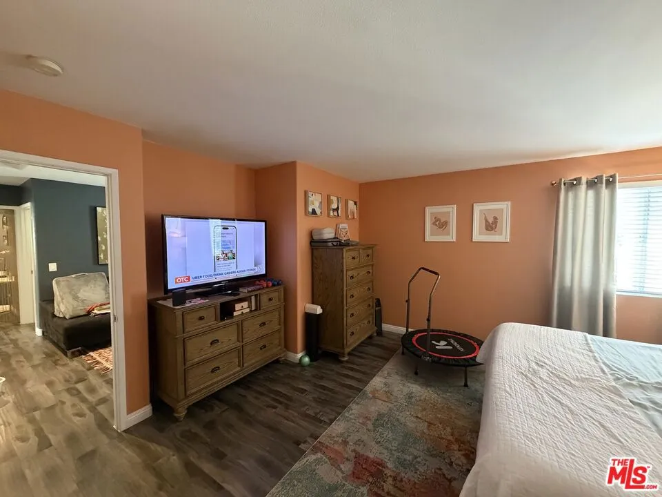 12452 Sonoma Drive Pacoima, CA 91331