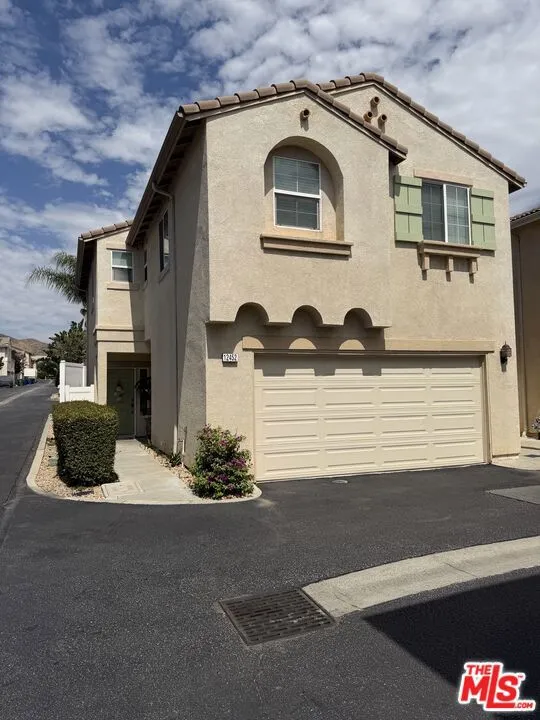 12452 Sonoma Drive Pacoima, CA 91331