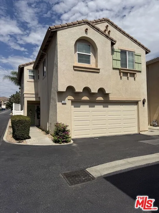 12452 Sonoma Drive Pacoima, CA 91331