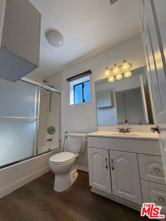 4306 Pennsylvania Avenue La Crescenta, CA 91214