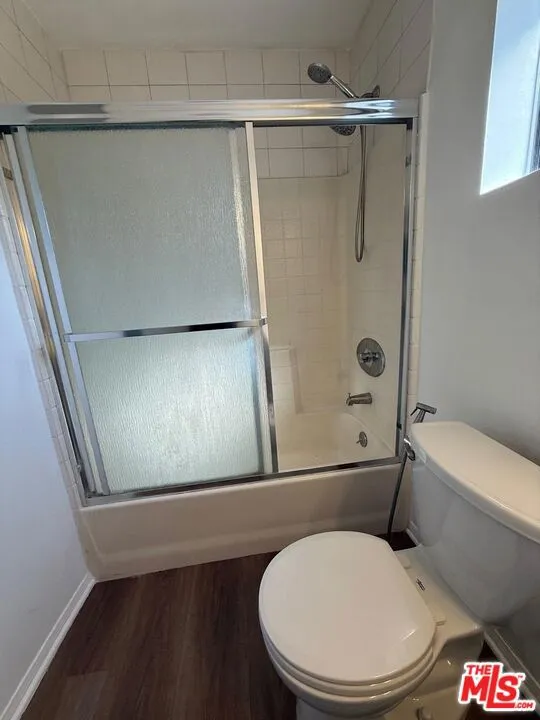 4306 Pennsylvania Avenue La Crescenta, CA 91214