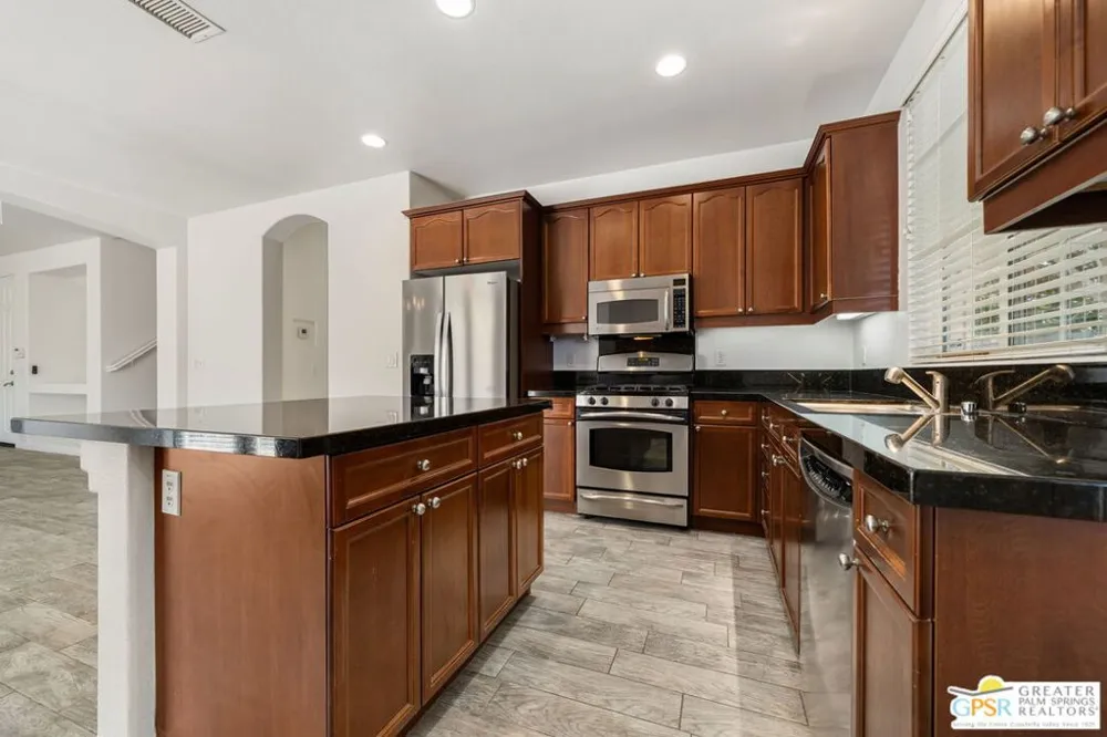 31430 Calle Agate Cathedral City, CA 92234