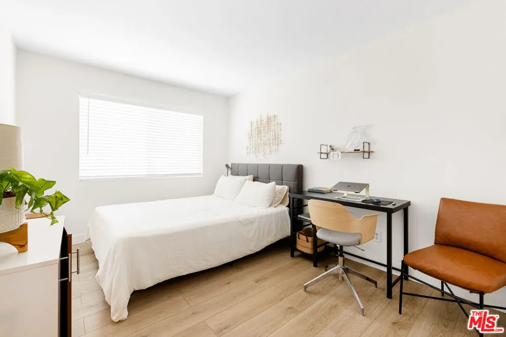 6241 Nita Avenue Woodland Hills, CA 91367