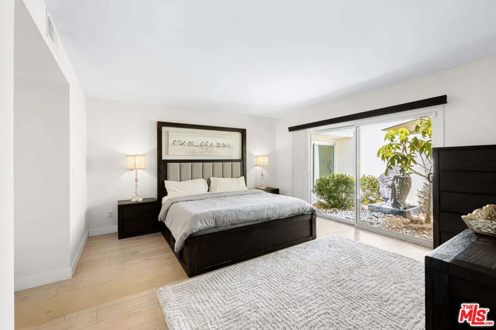 4101 Tarrybrae Terrace Tarzana, CA 91356