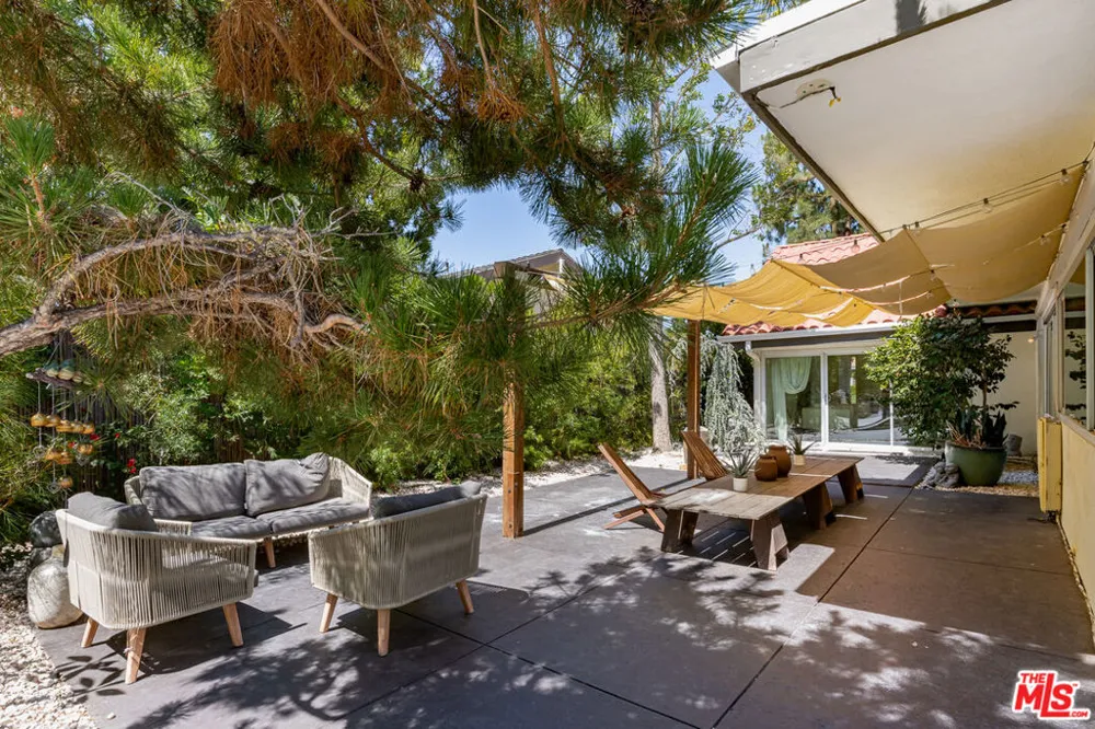 4101 Tarrybrae Terrace Tarzana, CA 91356