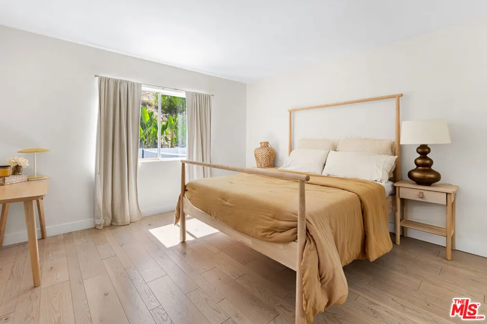 4101 Tarrybrae Terrace Tarzana, CA 91356