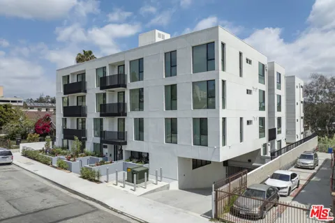 1126 Cornwell Street #305